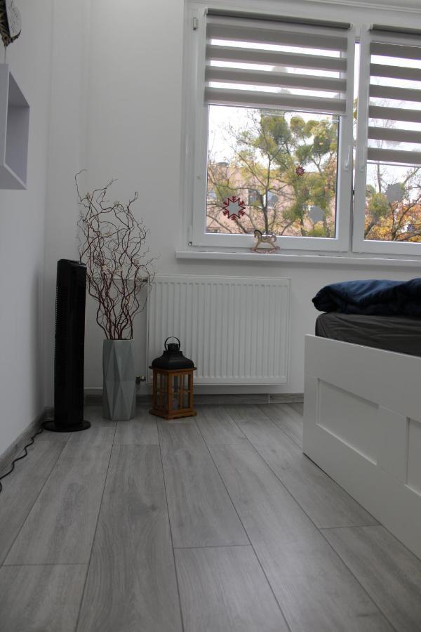 Appartamento Izzy Apartament Miskolc Esterno foto