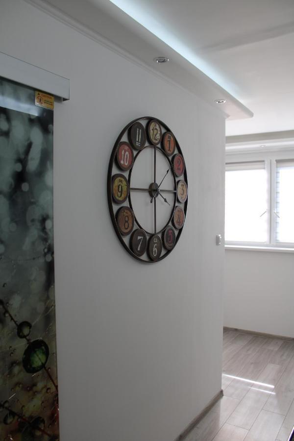 Appartamento Izzy Apartament Miskolc Esterno foto