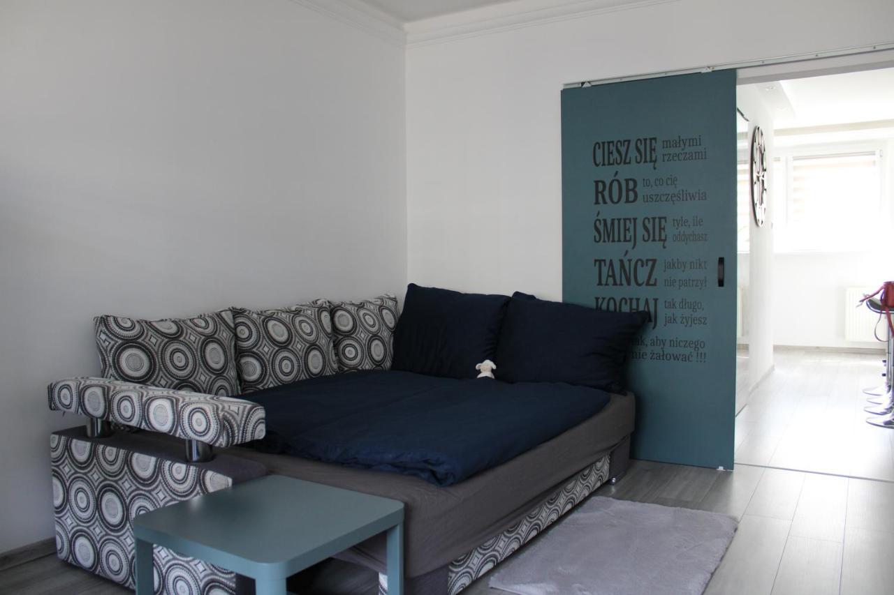 Appartamento Izzy Apartament Miskolc Esterno foto