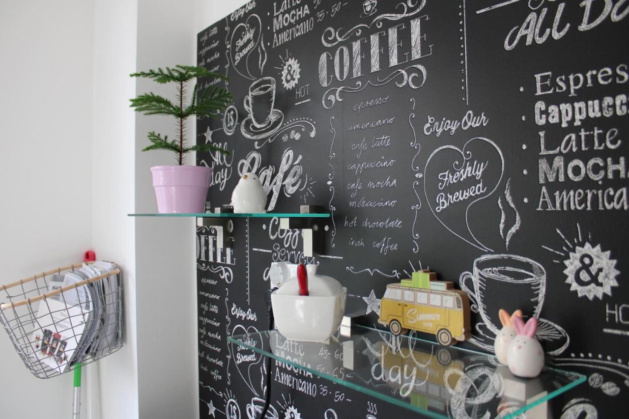 Appartamento Izzy Apartament Miskolc Esterno foto