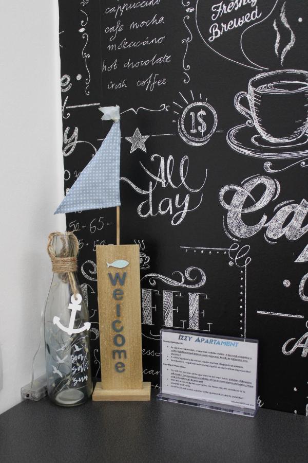 Appartamento Izzy Apartament Miskolc Esterno foto